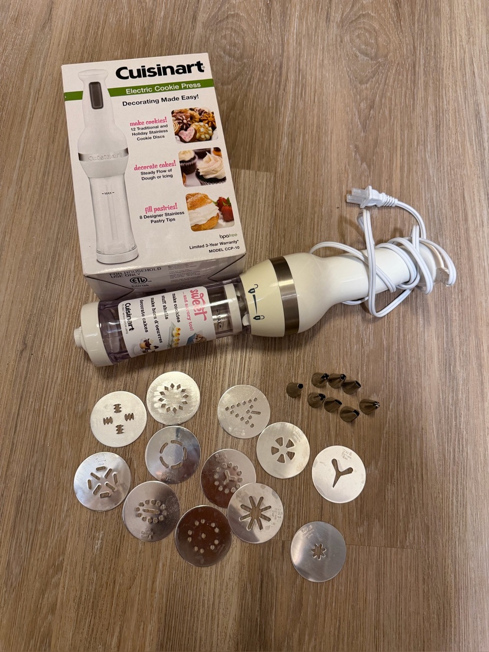 Cuisinart Electric Cookie Press Model CCP-10 Complete Excellent Condition